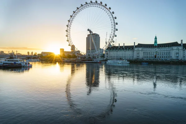 London Eye Vid Soluppgången South Bank River Thames London England — Stockfoto