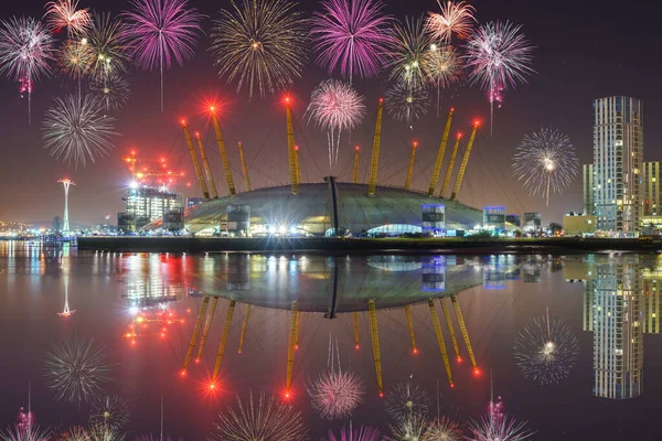 Londres Inglaterra Diciembre 2015 Arena Con Fuegos Artificiales Celebración Del — Foto de Stock