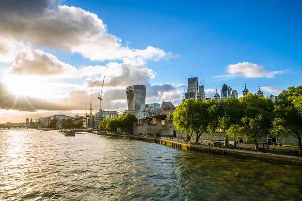 Skyskrapor London Finansdistriktet London Storbritannien — Stockfoto