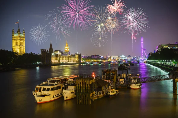 Big Ben Westminster Bridge Noite Com Fogos Artifício Celebração Ano — Fotografia de Stock