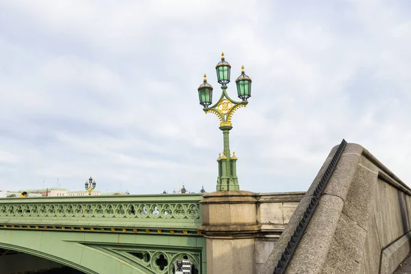 Posto Iluminação Ponte Westminster Londres Inglaterra — Fotografia de Stock