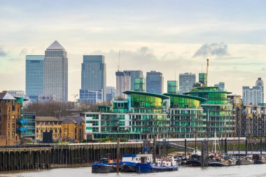 Londra 'nın Canary Wharf finans bölgesi. İngiltere 