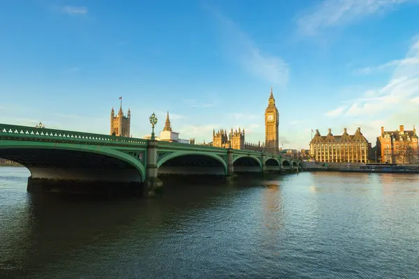 Büyük Ben ve Westminster Köprüsü Londra, İngiltere