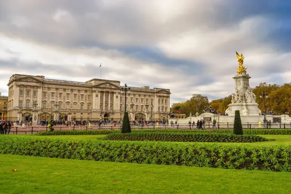Buckingham Sarayı Londra, Birleşik Krallık