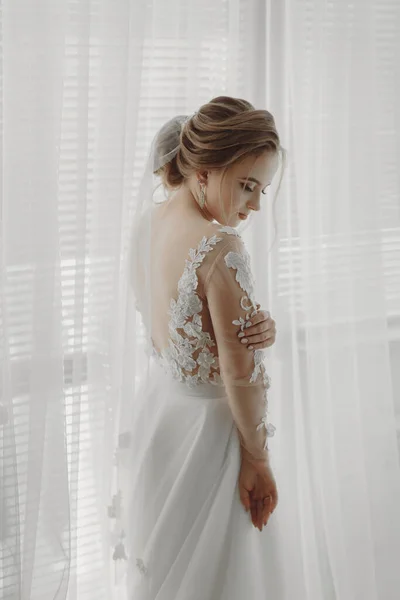 Preparation Wedding Beautiful Young Bride White Wedding Dress Indoors Luxurious — Stock Photo, Image