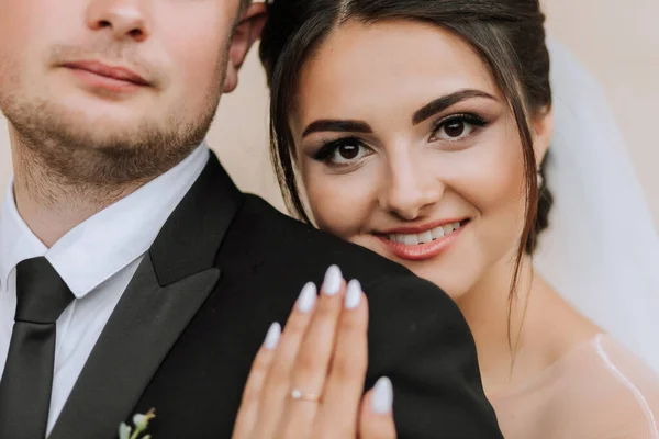 Stylish Couple European Newlyweds Smiling Bride White Dress Hugs Groom — Stock Photo, Image