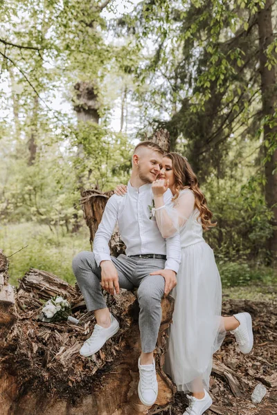 Gentle Embrace Bride Groom Forest Groom Dressed White Shirt Gray — Stock Photo, Image