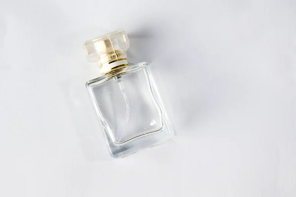 Ένα Μπουκάλι Άρωμα Λευκό Φόντο Απομονωμένο Λευκό — Φωτογραφία Αρχείου