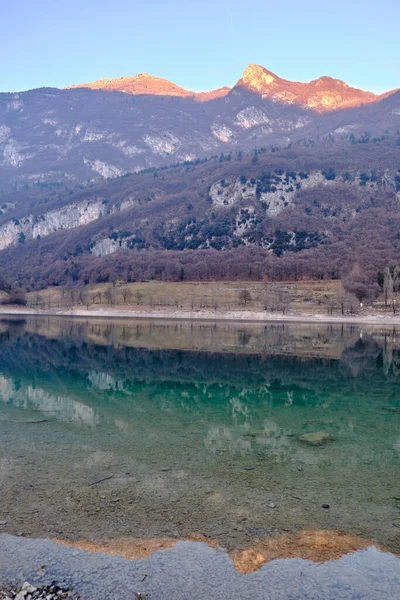 Utsikten Över Sjön Tenno Våren Trento Italien Europa Turkos Sjö — Stockfoto