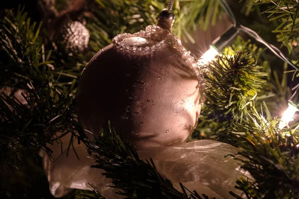 Δεκέμβριος 2020 Άποψη Του Χριστουγεννιάτικου Δέντρου Νύχτα — Φωτογραφία Αρχείου
