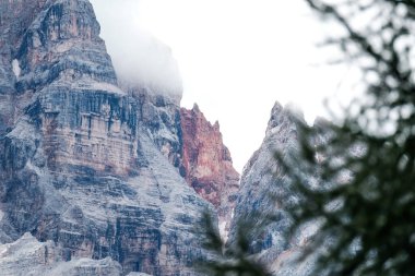 Muhteşem Dolomitler Alp Dağları, İtalya, Ulusal Park Tre Cime di Lavaredo.