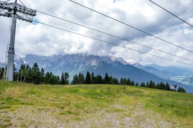 İtalya 'da dağ manzarası Alpler dolomitler