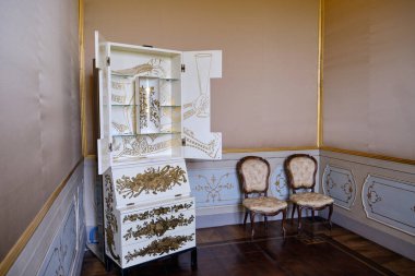 Monza: Villa Reale (Royal Villa) İtalya 'nın Monza kentinde bulunan tarihi bir binadır.