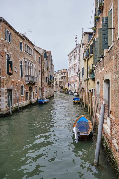 베네치아 베네치아에 수로에서 모양을 — 스톡 사진