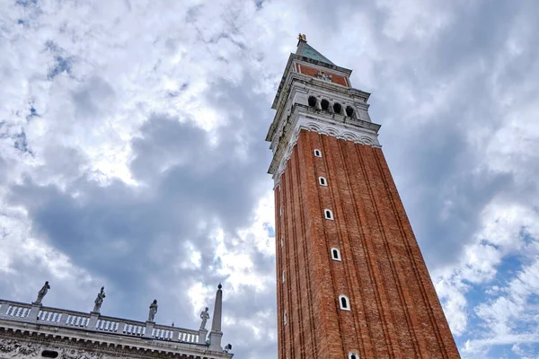 Veneza Basílica São Marcos Torre Relógio Piazza San Marco — Fotografia de Stock