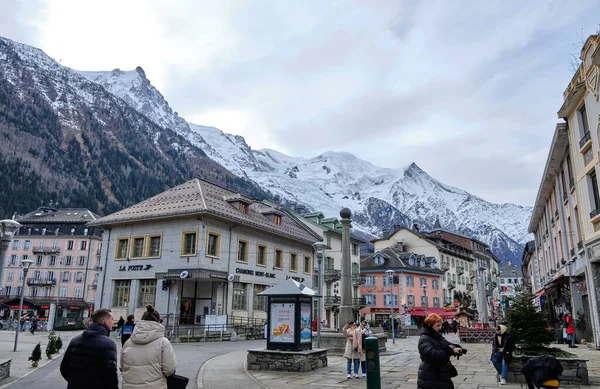 Carte postale Mont Blanc – Chamonix centre