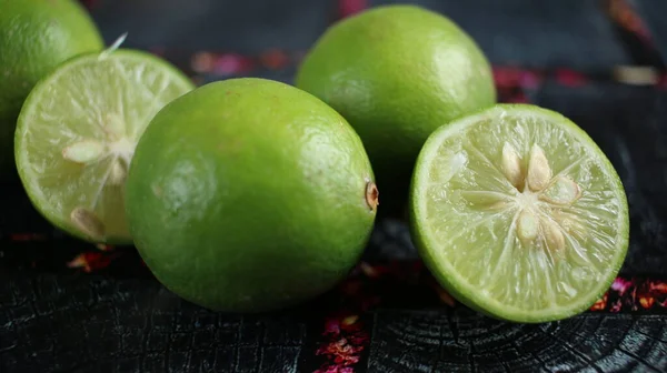 Frutas Tropicais Frescas Limau Limo Citrinos Amblycarpa — Fotografia de Stock