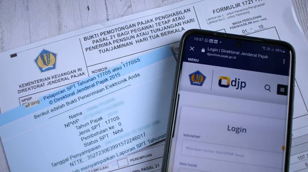 Endonezya Yıllık vergi iadesi (Surat Pemberitahuan (Pajak) veya SPT Tahunan) her yıl Mart ayı sonundan önce sunulacak.