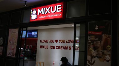 Mixue Bingcheng, Mixue Bingcheng Co., Ltd. tarafından işletilen bir Çin taze dondurma ve çay dükkanı zinciri.. 