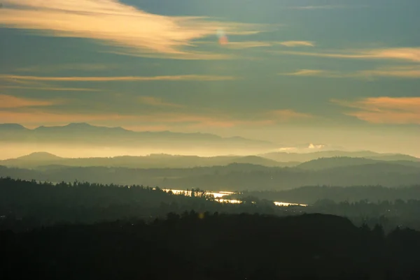 Warna Yang Menakjubkan Atas Selatan Pulau Vancouver Saat Matahari Terbenam — Stok Foto