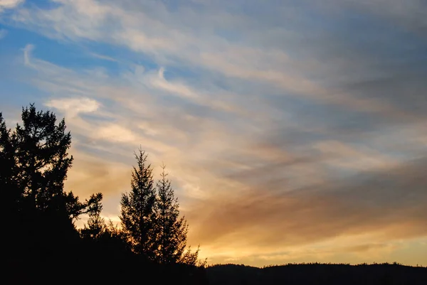 Χρώματα Ηλιοβασιλέματος Στα Σύννεφα Όπως Φαίνεται Από Ένα Παρατηρητήριο Στο — Φωτογραφία Αρχείου