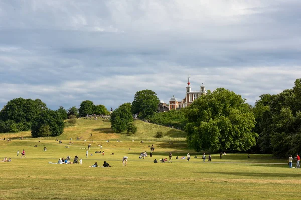 Greenwich Parque Com Observatório Segundo Plano Durante Verão — Fotografia de Stock