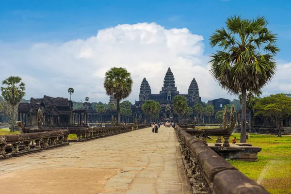 Atração Turística Popular Destino Viagem Complexo Antigo Templo Angkor Wat — Fotografia de Stock