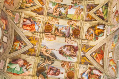 Roma 'daki Sistine Şapeli' nin tavanında ünlü tablolar.