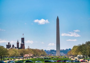 Washington Monument in the capital of the USA clipart