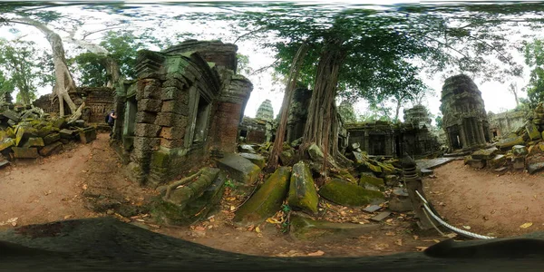 Imagen Equivalente Ruinas Antiguas Del Templo Selva Prohm Complejo Angkor —  Fotos de Stock