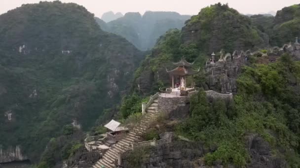 Верхняя Пагода Муа Темпле Большим Драгоном Вьетнам — стоковое видео