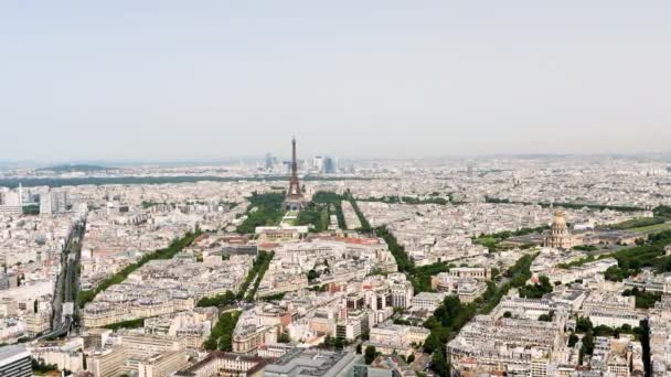 몽파르나스 빌딩에서 상징적인 에펠탑의 — 비디오