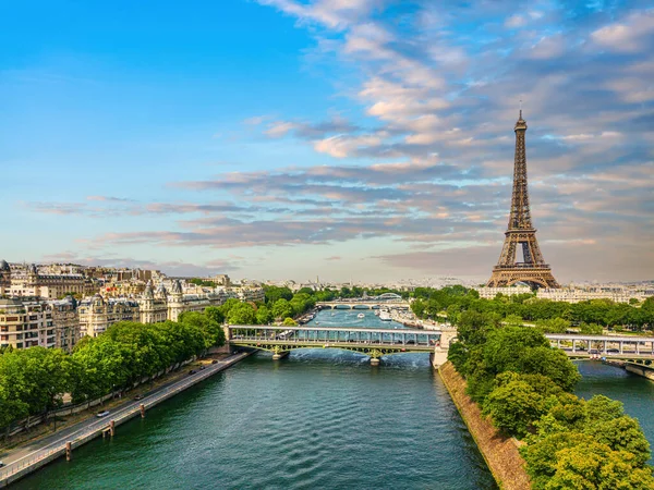 Vista Panorâmica Acima Edifícios Históricos Parisienses Marcos — Fotografia de Stock