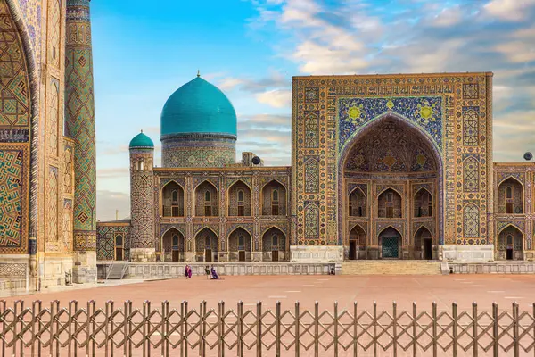 stock image Close Up of Tilya-Kori Madrasah or Tilla-Kari on Registan square in Samarkand