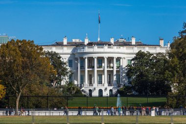 Washington 'daki Beyaz Saray' ın güney bahçesi manzarası..