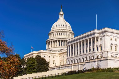 Kongre Binası, federal hükümetin yasama organı olan ABD Kongresi 'nin merkezidir..