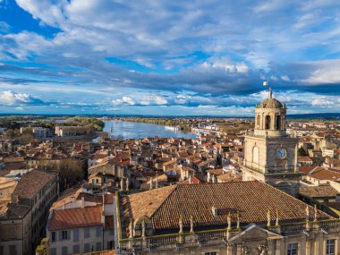 Arles Şehri 'nin Hava Görüntüsü