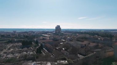 Frank Gehry kulesi LUMA parc des Ateliers 'de