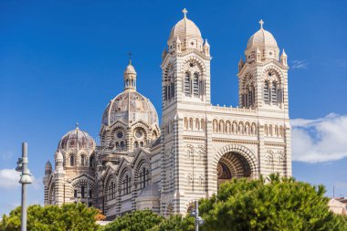 Marsilya Katedrali, Fransa 'nın Marsilya şehrinde bulunan bir katolik kilisesidir..