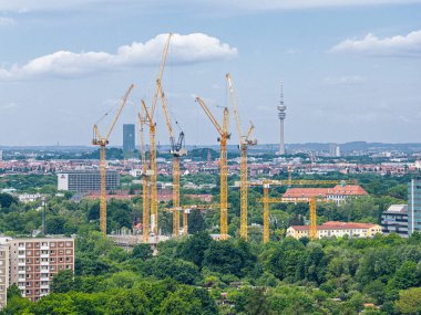 Bayerische Versorgungskammer için yeni yüksek binanın inşaatı