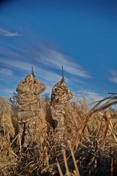 Two Duck Hunters Shooting Rifle Sky Waterfowl Hunting Sunny Day — Stock Photo, Image