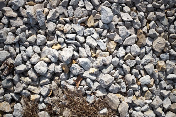 Grober Grauer Kies Mit Unregelmäßigen Formen Und Größen Natürlicher Granitsplitter — Stockfoto