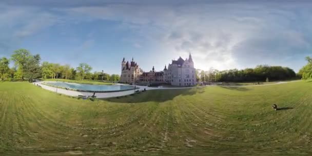Das Video Beginnt Mit Einem Atemberaubenden Luftbild Einer Majestätischen Burg — Stockvideo