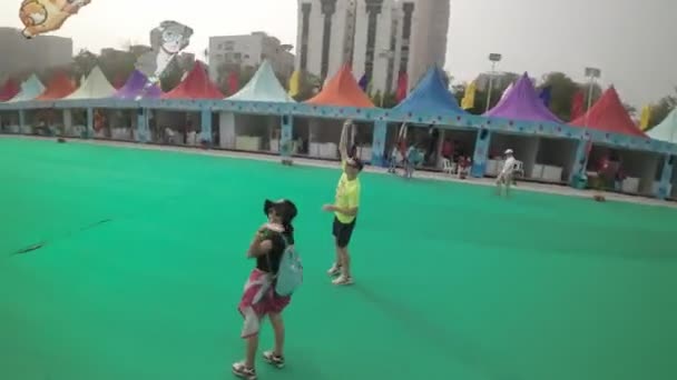 Coração Ahmedabad Índia Vibrante Festival Pipa Desenrola Capturando Essência Uttarayan — Vídeo de Stock