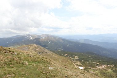 Ukraynalı Karpatların manzarası