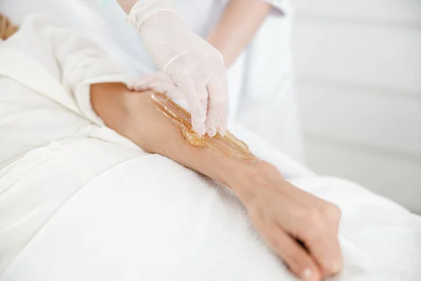 Professional Gloves Doing Sugaring Depilation Female Hand Cosmetology Center Close — Stock Photo, Image