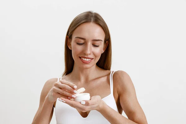 Slim Smiling Woman White Studio Background Wearing Lingerie Applying Moisturizing — Stock Photo, Image