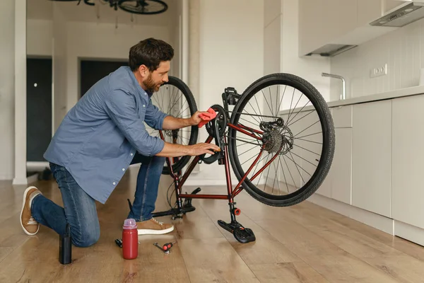 Handsome Man Casual Clothing Repairing Bicycle Itself Home High Quality — Stock Photo, Image