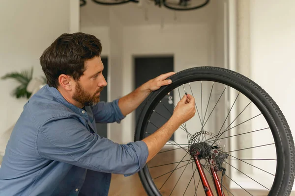 Man Checking Air Pressure Bikes Wheels Filling Air Tires Home — Stock Photo, Image