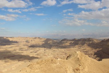 Küçük Makhtesh (HaMakhtesh HaKatan), Ölü Deniz 'in güneyinde, İsrail' in Negev çölünde..